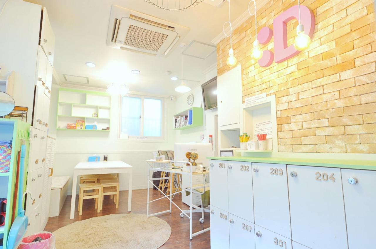 Dalkom Myeongdong Guesthouse Seoel Buitenkant foto